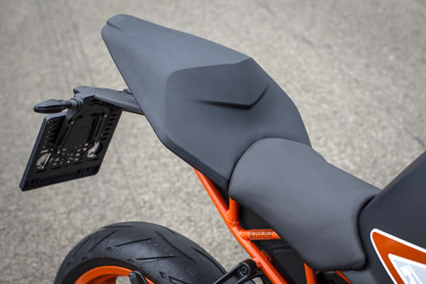 New KTM RC390 photo gallery