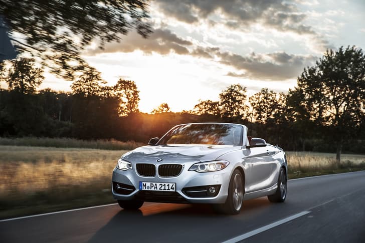 BMW 2-series convertible photo gallery