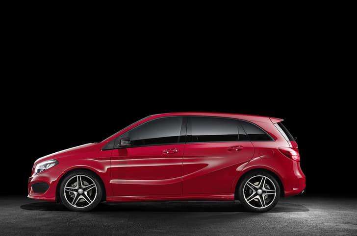 Mercedes B-Class facelift photo gallery