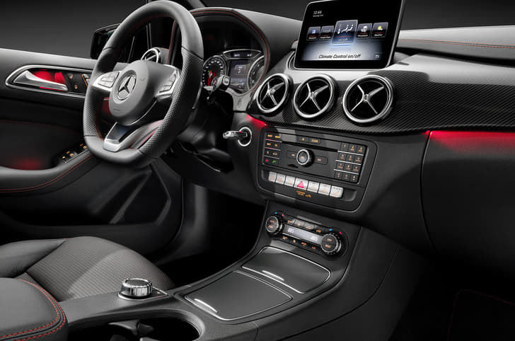 Mercedes B-Class facelift photo gallery
