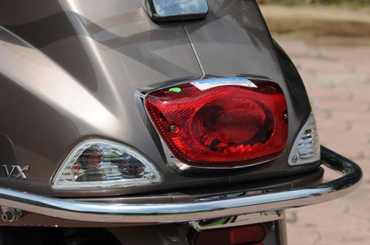 Rear tail light remains the same, now with more chrome. Rear tail light remains the same, now with more chrome.