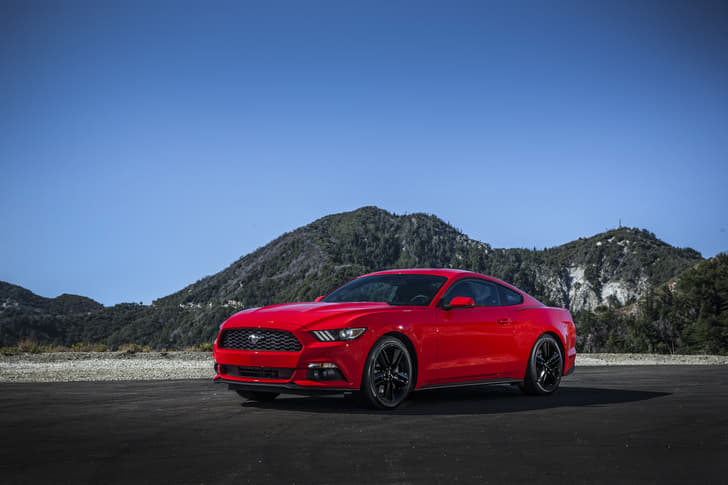 New Ford Mustang GT photo gallery