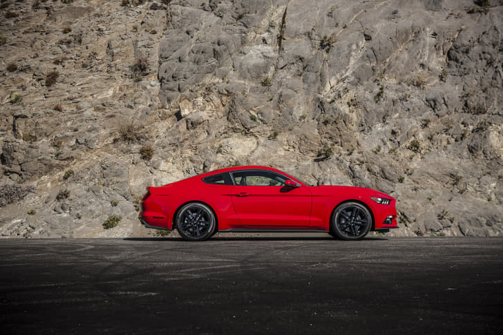New Ford Mustang GT photo gallery