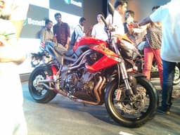 Benelli TNT 1130 R.