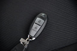Swift ZXi and ZDi keyless-go key fob. 