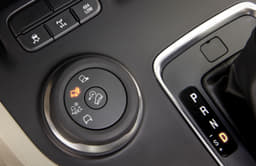 New Ford Endeavour photo gallery