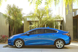 New Chevrolet Volt photo gallery