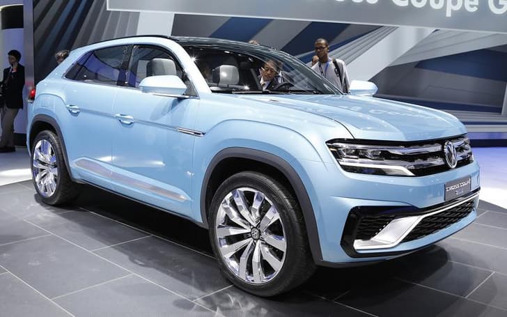 Volkswagen Cross Coupe GTE concept. 