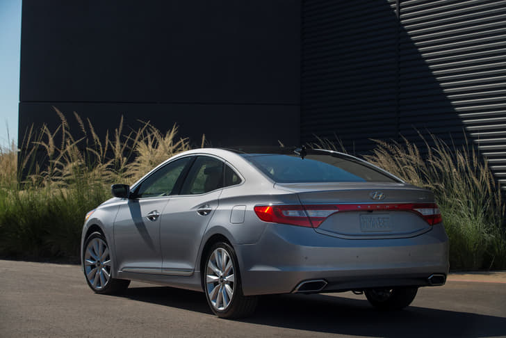 Hyundai Azera photo gallery