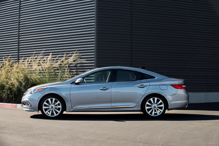 Hyundai Azera photo gallery