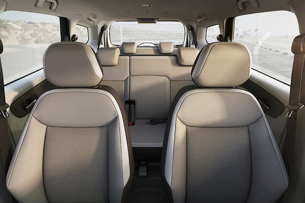 Chevrolet Spin MPV photo gallery