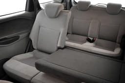 Chevrolet Spin MPV photo gallery