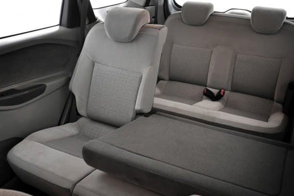 Chevrolet Spin MPV photo gallery