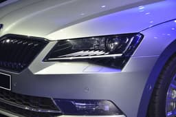 New Skoda Superb photo gallery