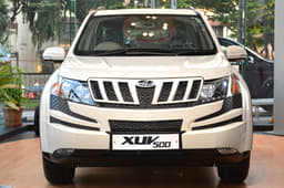 There are no sheet metal stages on the XUV Xclusive edition. 