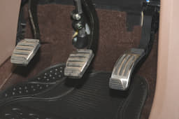 It also comes with faux brushed aluminium pedals. 