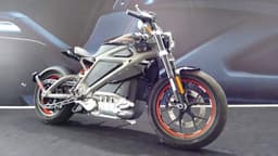 LiveWire comes with a sand-finished cast-alluminium alloy frame that weighs only 7 kg.