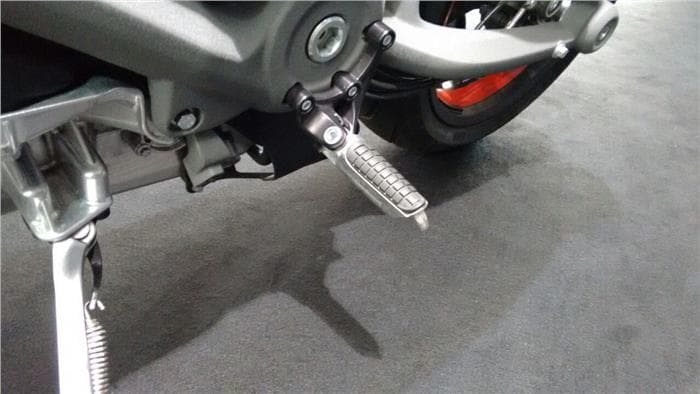 Look mama no gears, feels a touch strange on LiveWire, but only for a bit.