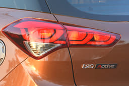 Hyundai i20 Active photo gallery