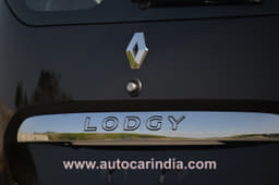 The Lodgy-inscribed chrome bar doesn't do much to detract from the flat and vertical tailgate. 