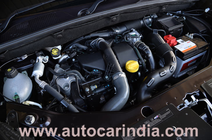 Duster’s 108.5bhp diesel mated to a six-speed manual, feels peppy in the Lodgy.