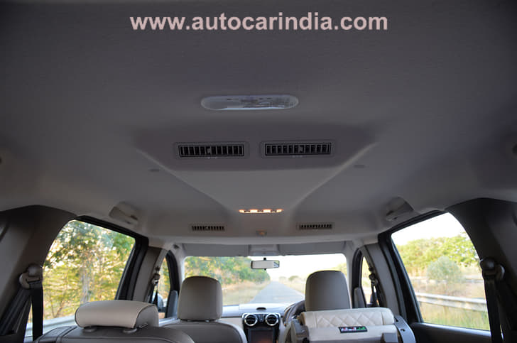 Dedicated AC vents for second and third row.