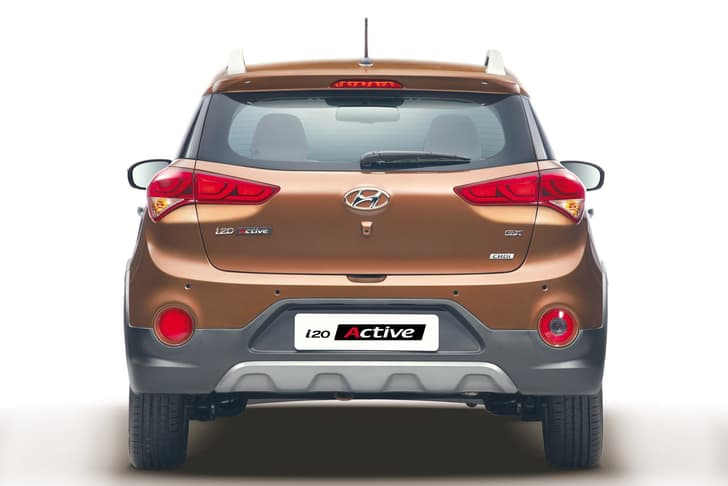 Hyundai i20 Active photo gallery