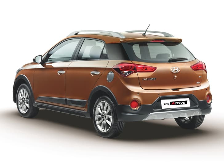 Hyundai i20 Active photo gallery