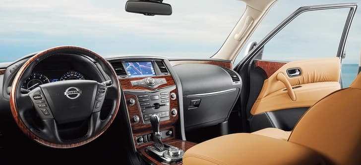 Nissan Patrol SUV photo gallery