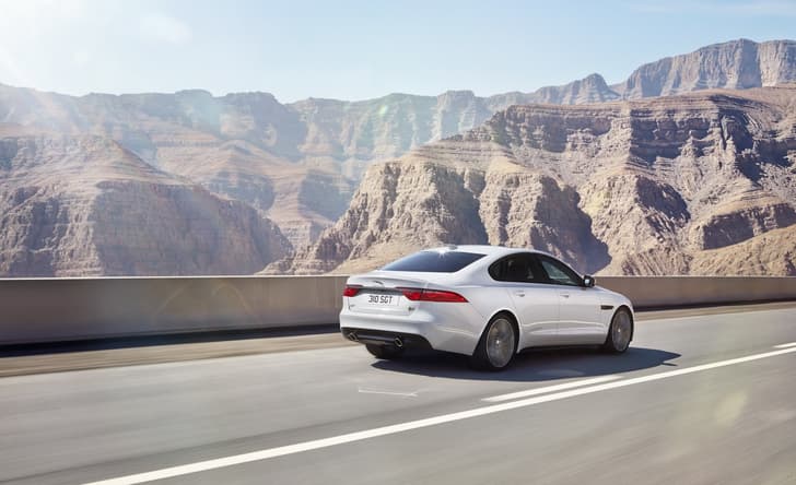 New Jaguar XF photo gallery