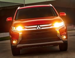 Mitsubishi Outlander facelift photo gallery