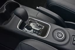 Mitsubishi Outlander facelift photo gallery