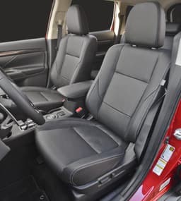 Mitsubishi Outlander facelift photo gallery