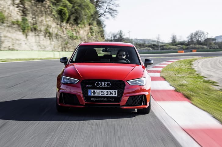 2015 Audi RS 3 hatchback photo gallery