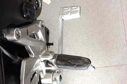 Alloy foot pegs for rider.