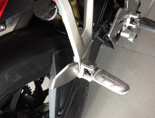 Bajaj Pulsar AS200 photo gallery