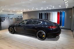 Porsche Panamera Exclusive