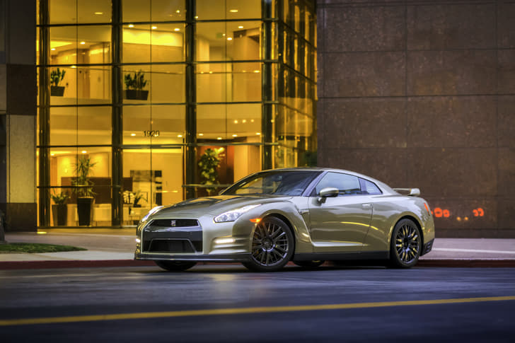2016 Nissan GT-R 45th Anniversary Gold Edition 