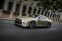 2016 Nissan GT-R 45th Anniversary Gold Edition 