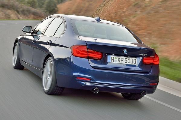 Rear View Image - 6782