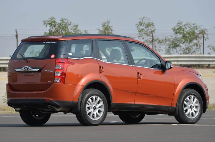 Chrome lining on window line is a subtle change at the sides. Chrome garnish atop rear number plate mount is new too.