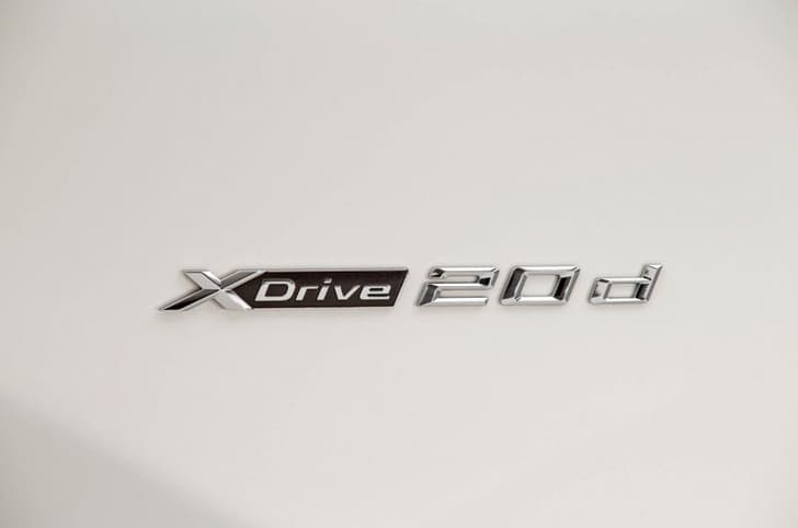 New BMW X1 photo gallery