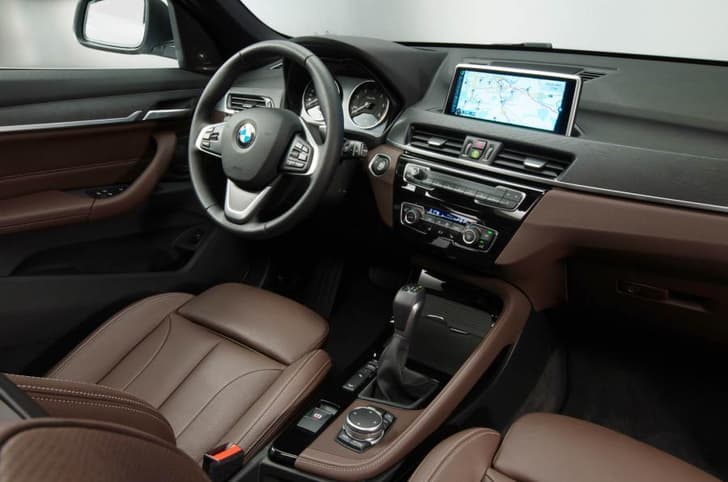 New BMW X1 photo gallery