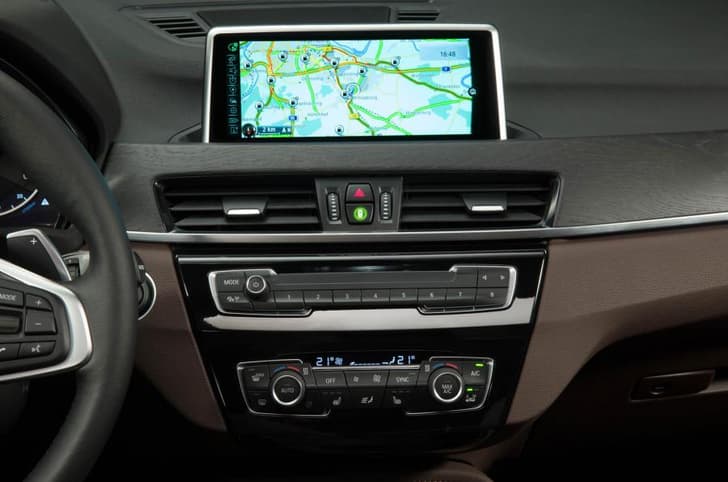 New BMW X1 photo gallery