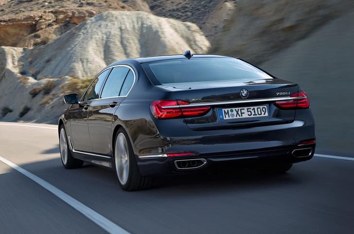 New 2015 BMW 7-series photo gallery