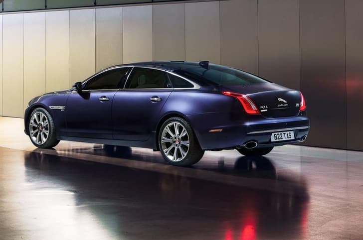 Jaguar XJ facelift photo gallery