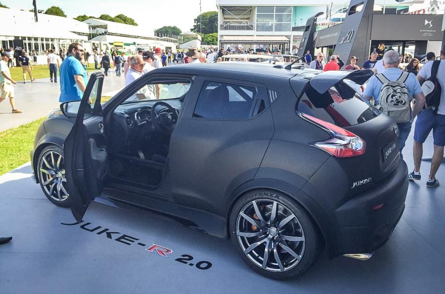 Nissan Juke-R 2.0 photo gallery - Image 2