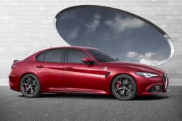 Alfa Romeo Giulia photo gallery