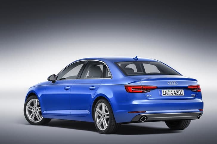 New Audi A4 photo gallery