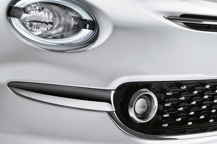Fiat 500 facelift photo gallery